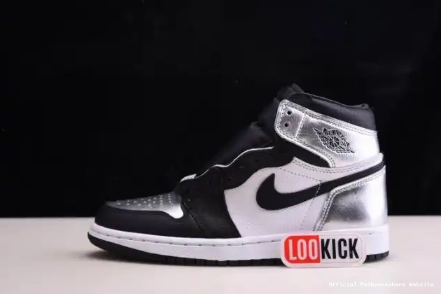 Official Maikesneakers SILVER WMNS TOE OG JORDAN AIR HIGH CD0461-001 1 0405